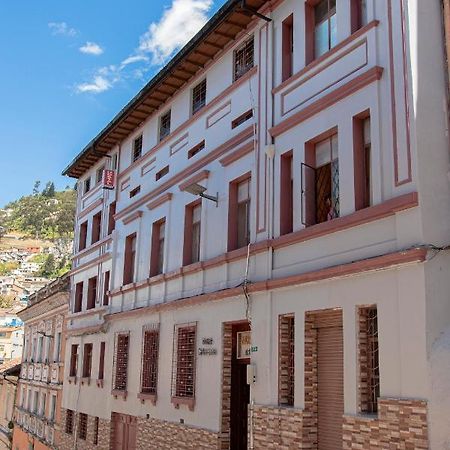 Hostal Carlos Luis Quito Eksteriør bilde