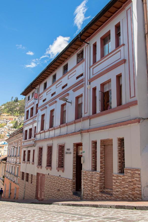 Hostal Carlos Luis Quito Eksteriør bilde